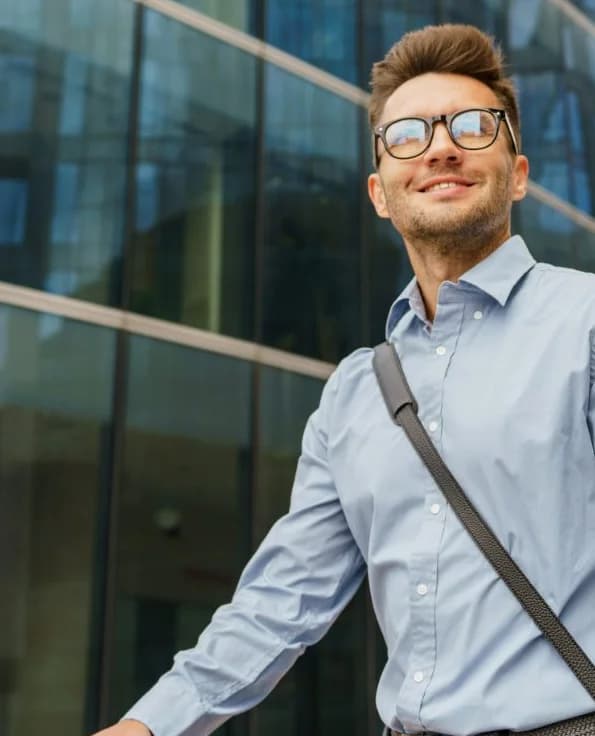 Man training outdoors — vitality and bio-optimization program at Russald Medical